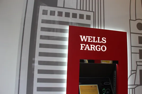 Wells Fargo Exterior
